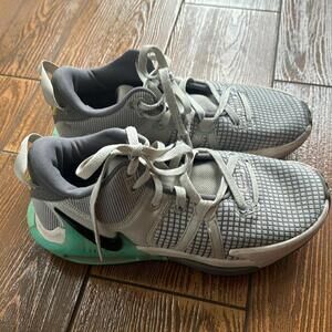 Nike LeBron Witness VII HO 22 Performance Basketball Shoe Men’s Size 8